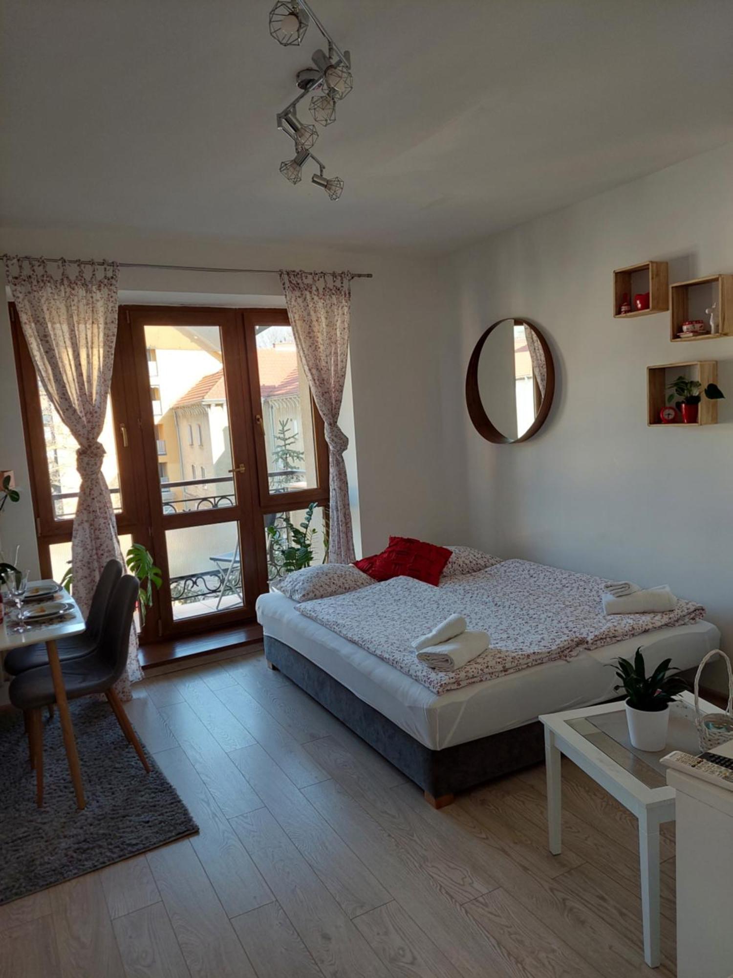 Emily Apartment Košice Habitación foto